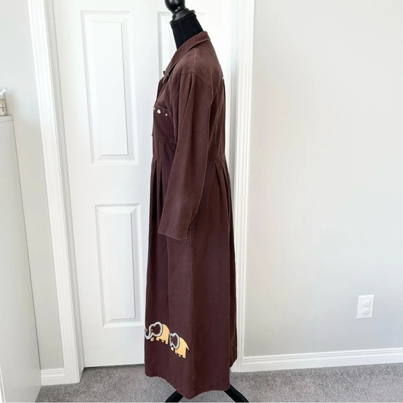 Vintage Brown Elephant Embossed Pattern Button Down Pleated Dress Made in Canada - Picture 2 of 16